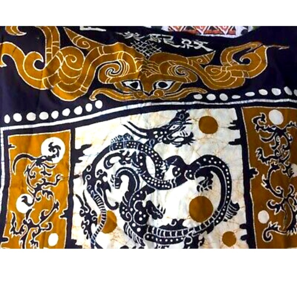ASIAN DRAGON - WALL ART / Wrap/Scarf/ Shawl